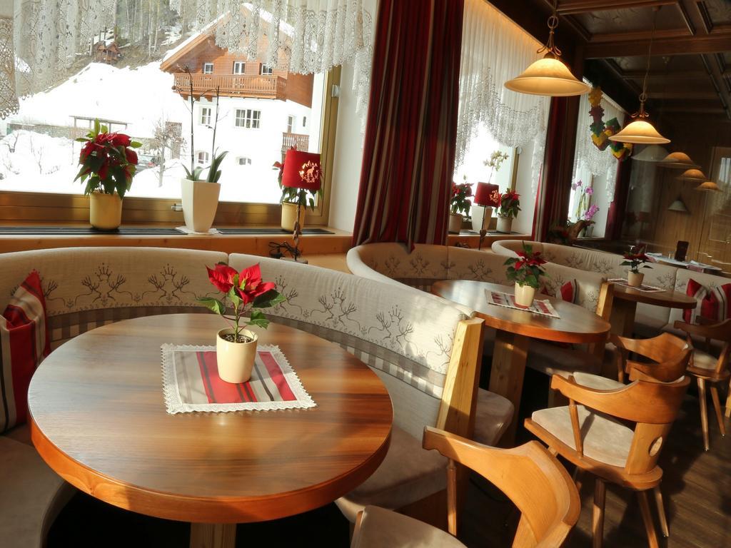 Christeinerhof Hotell Santa Cristina Val Gardena Exteriör bild