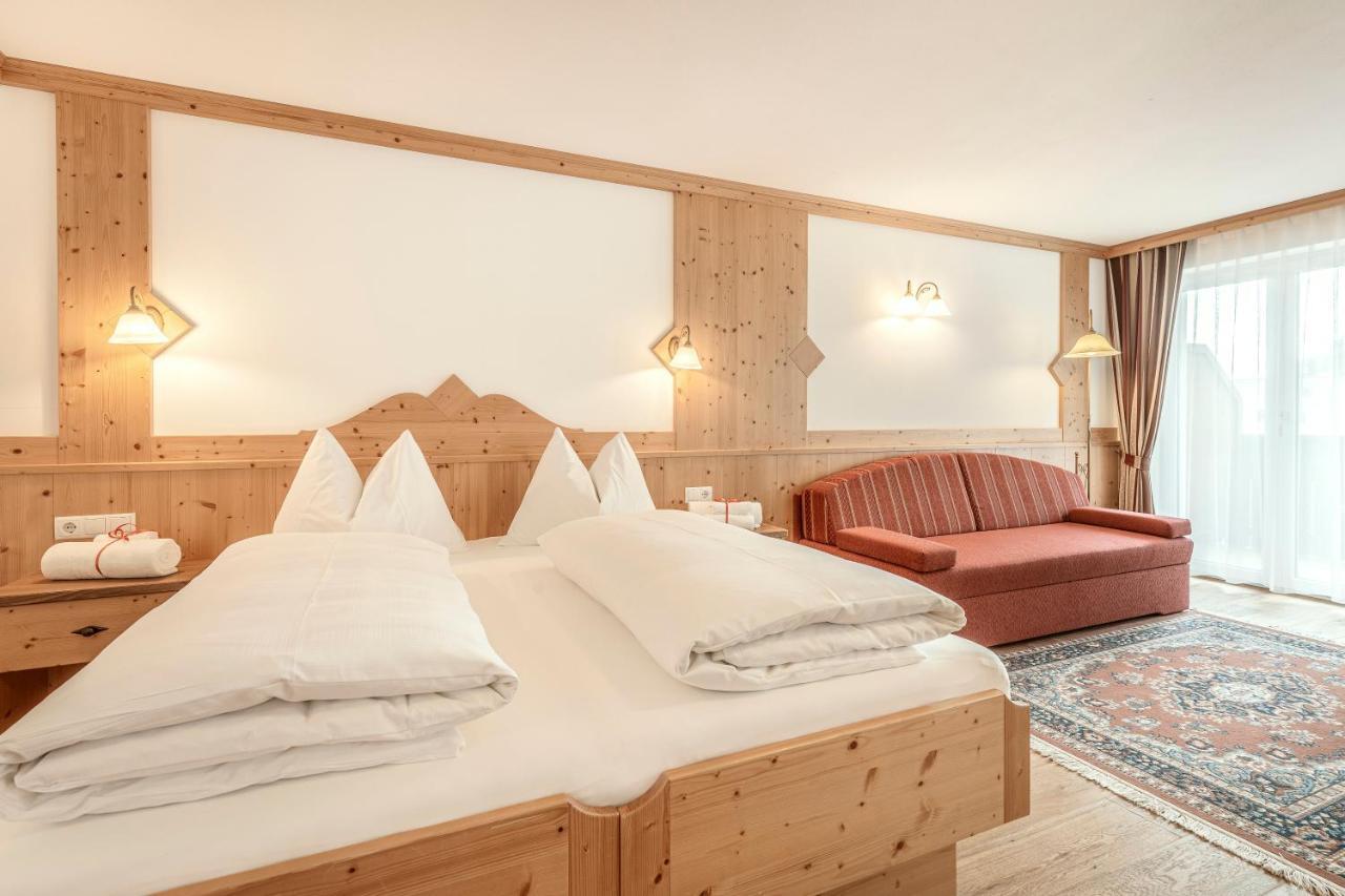 Christeinerhof Hotell Santa Cristina Val Gardena Exteriör bild