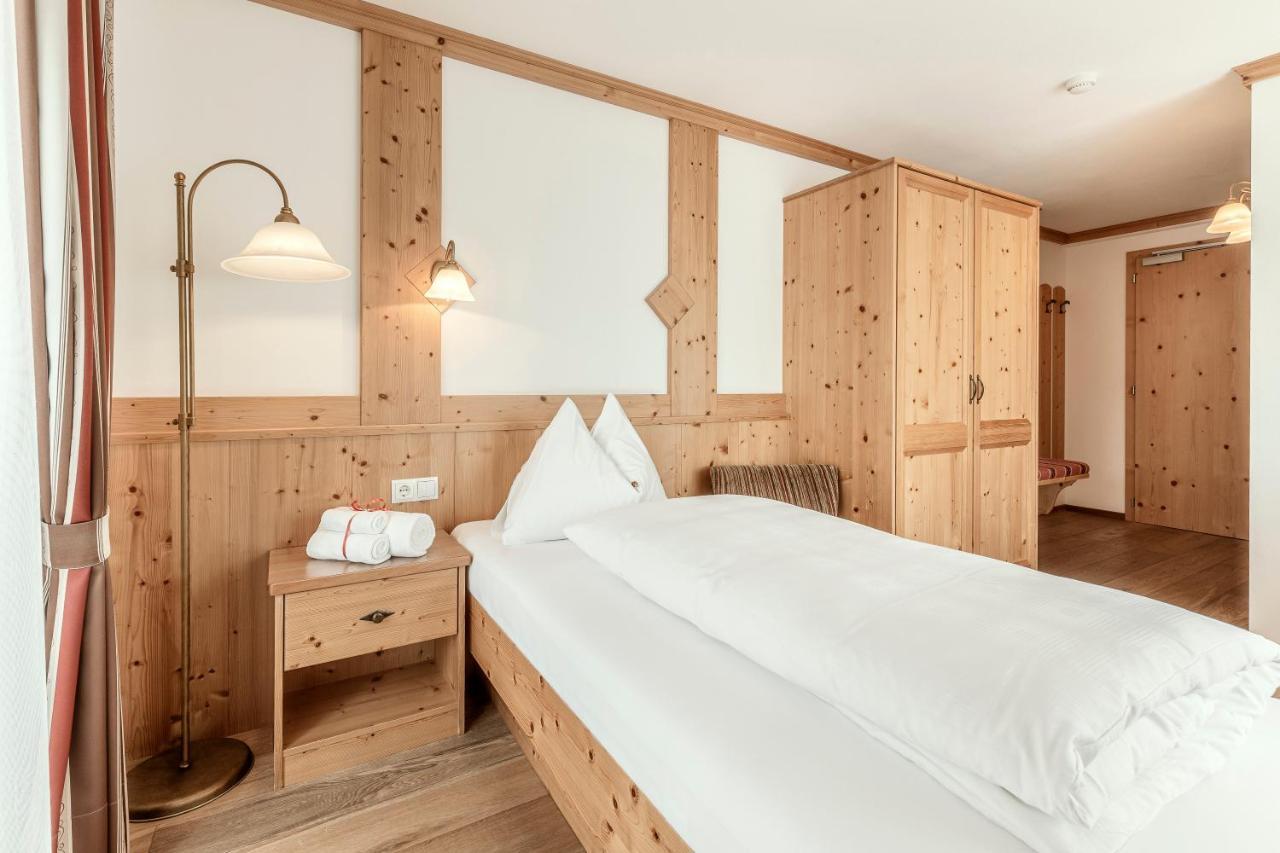 Christeinerhof Hotell Santa Cristina Val Gardena Exteriör bild